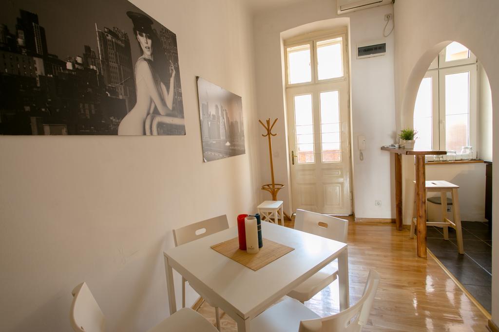 בלגרד Knez Mihailova Apartment מראה חיצוני תמונה